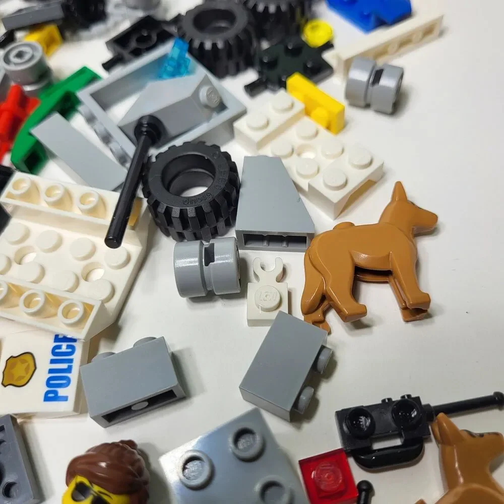 LEGO CITY: Police Starter Set 60136 Incomplete 2 Sets